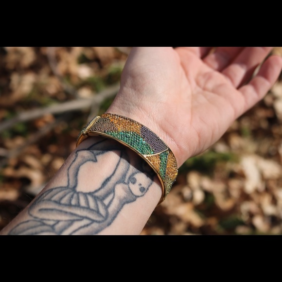 Colorful Gold Beaded Blue Green Fan Shape Open Magnetic Magnet Clasp - Picture 2 of 4